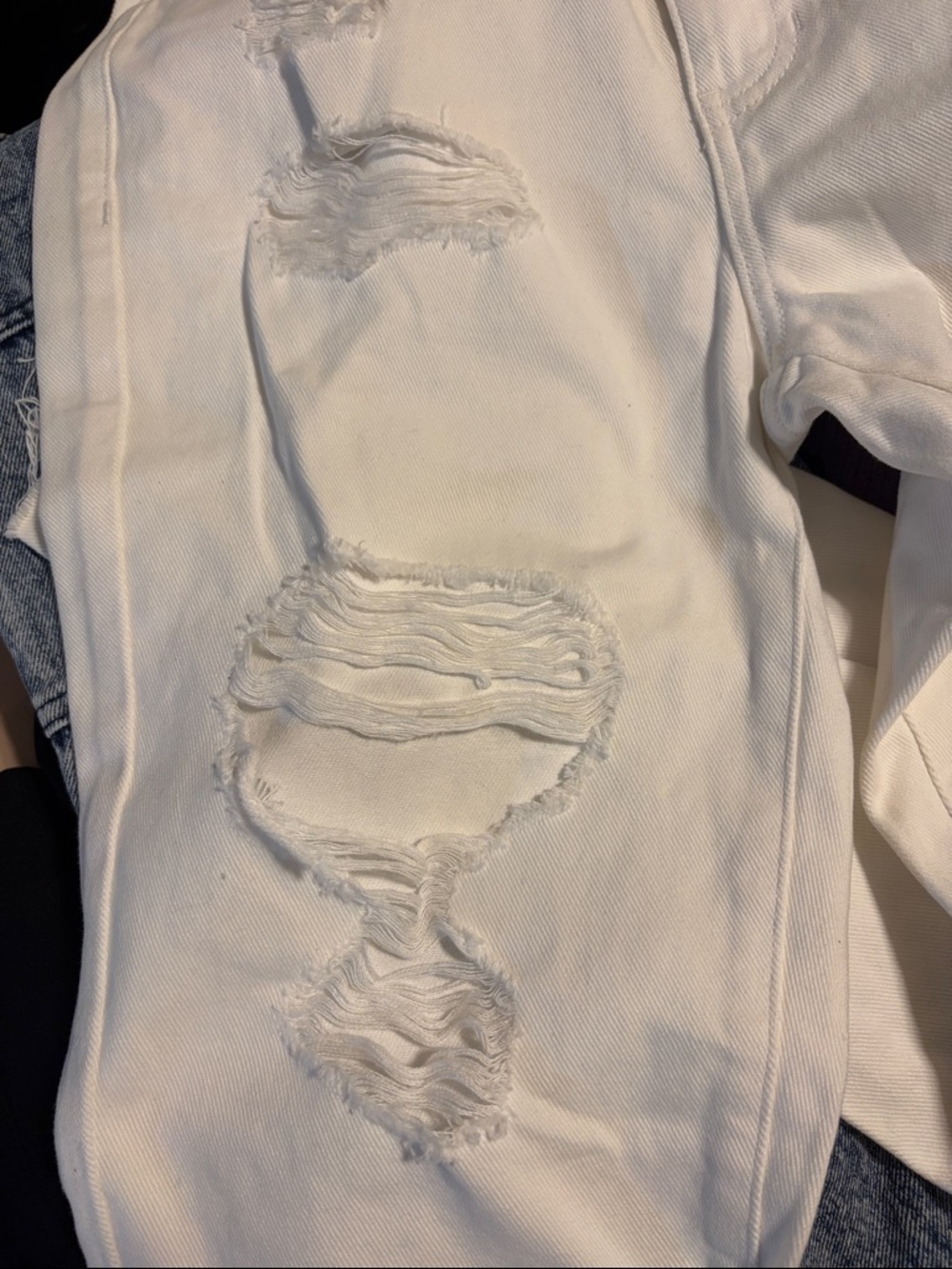 PacSun White High-Rise mom jean - Picture 4 of 5
